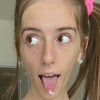 Aaliyah Milan Nøgen