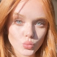 Abby Cowen Nøgen