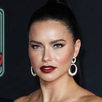Adriana Lima Nøgen