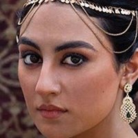 Afsaneh Dehrouyeh Nøgen