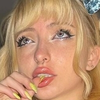 Agatha Bloom Nøgen