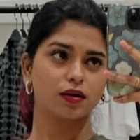 Akshara k renjan Nøgen