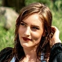 Alena Maier Nøgen