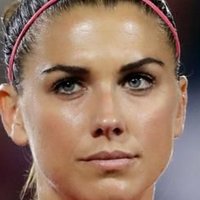 Alex Morgan Nøgen