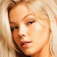 alexisfogartyy Nøgen