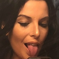 Alicia Costello Nøgen