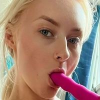 alina-gold Nøgen
