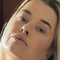 Alisha Joy Nøgen