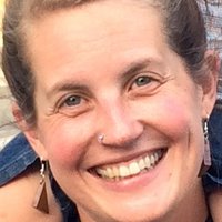 Alison Therriault Nøgen