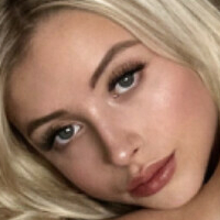 Alix Hehn Nøgen