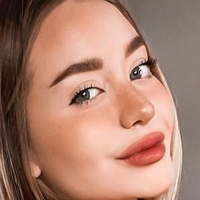 Alyahhs Nøgen