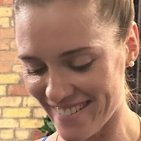 Alysha Newman Nøgen