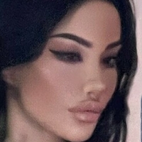 Amber Honeras Nøgen