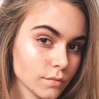 Amberleigh West Nøgen