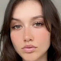 Amy Dangerfield Nøgen