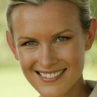 Amy Laughlin Nøgen