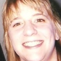 Amy McGee Nøgen