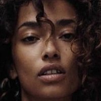 Anais Mali Nøgen