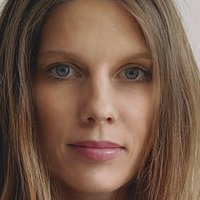 Andrea Edmondson Nøgen