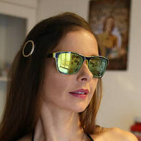 Andrea Patonai Nøgen