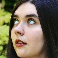 Angelika Seleznova Nøgen