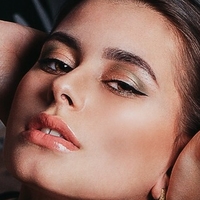 Angelina Prosvetova Nøgen