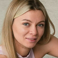 Anna Crystall Nøgen