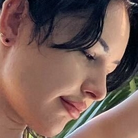 Anna Paul Fakes Nøgen