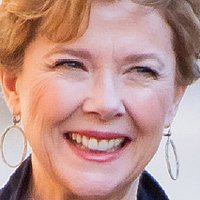 Annette Bening Nøgen