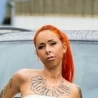 Anni Angel Nøgen