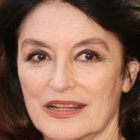 Anouk Aimée Nøgen