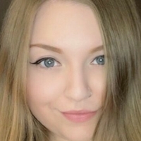 Aprill_Babee Nøgen