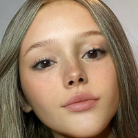 Ariana Greene Nøgen