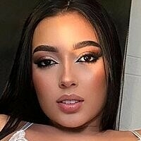 Ariana Vargas Nøgen