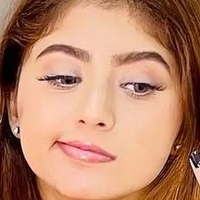 Arishfa Khan Nøgen
