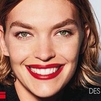 Arizona Muse Nøgen