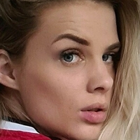 Asha Evans Nøgen