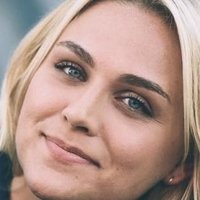 Ashley Sumner Nøgen