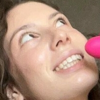 Astrid.me Nøgen