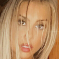 Athena Andrews Nøgen