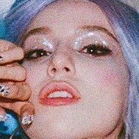 Ava Max Nøgen