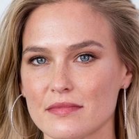 Bar Rafaeli Nøgen