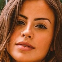 Beatriz Assis Nøgen