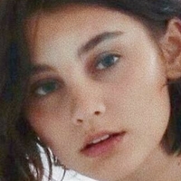 Bec Lauder Nøgen