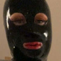 bee_the_rubber_doll Nøgen