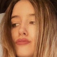 Belen Liberi Nøgen