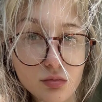 bella_dmn Nøgen