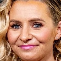 Beverley Mitchell Nøgen