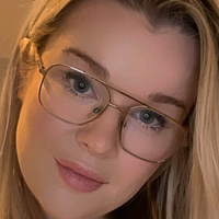 blakebelle Nøgen