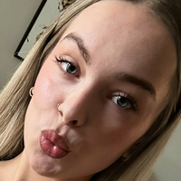 Blondebaddee Nøgen